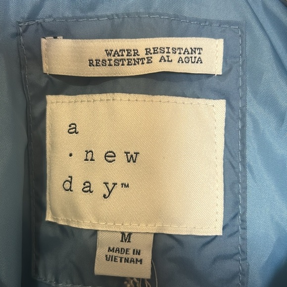 A New Day puffer zip up jacket size medium blue winter coat - Picture 4 of 6